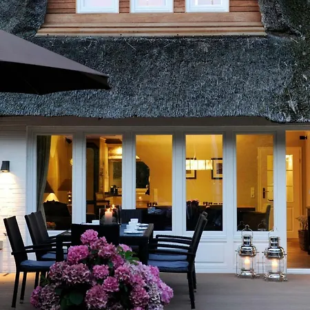 Feriehus Ferien Domizil Hingstwai 8 *